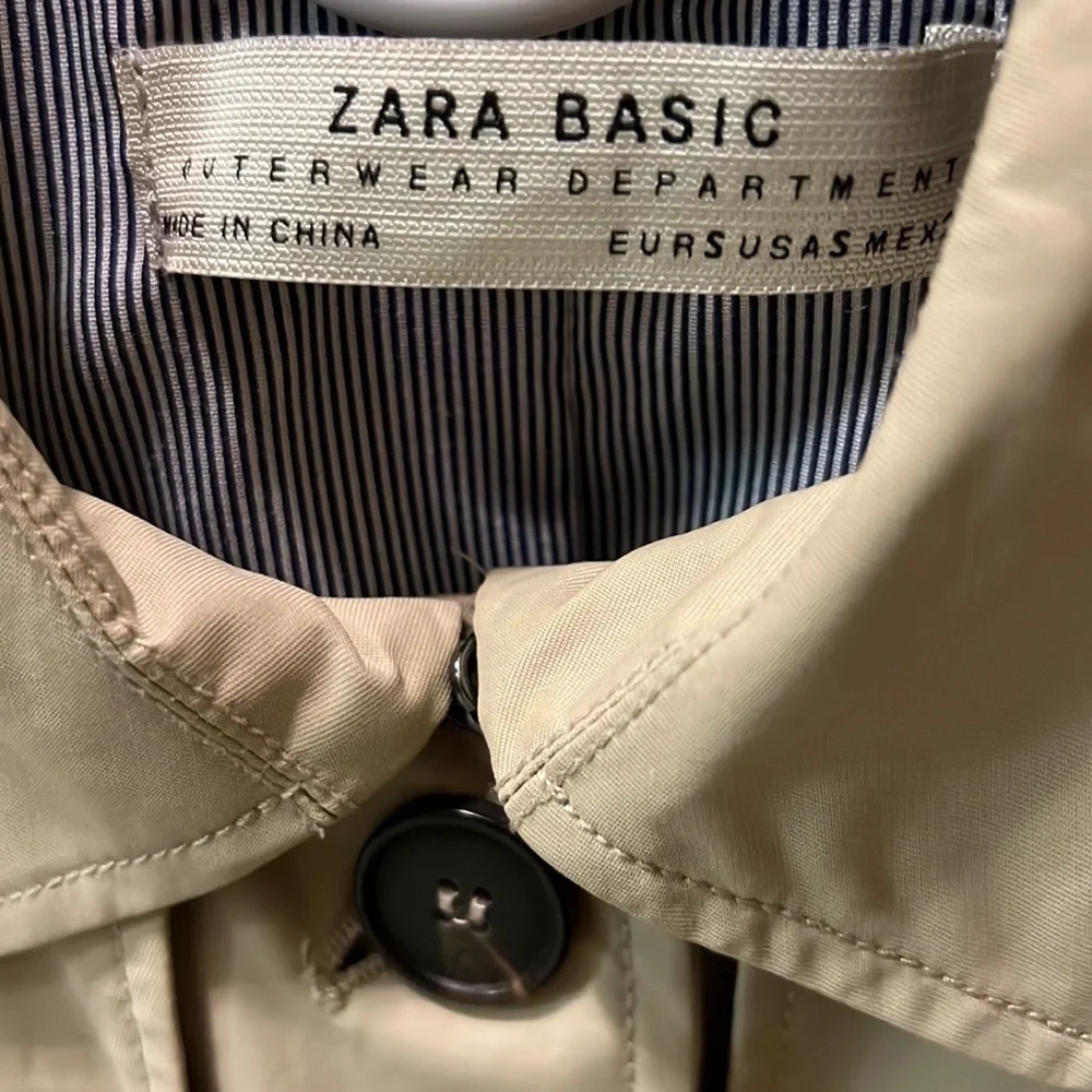Trench Coat - Picture 7 of 7